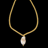 ELFY Baroque Style Pearl and Gold Necklace