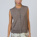 Olive et Julie Round Neck Button Vest
