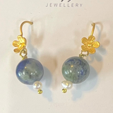 ELFY Gold Flower Drop Earrings