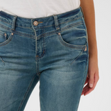 Cream Amalie Shape Fit Jean